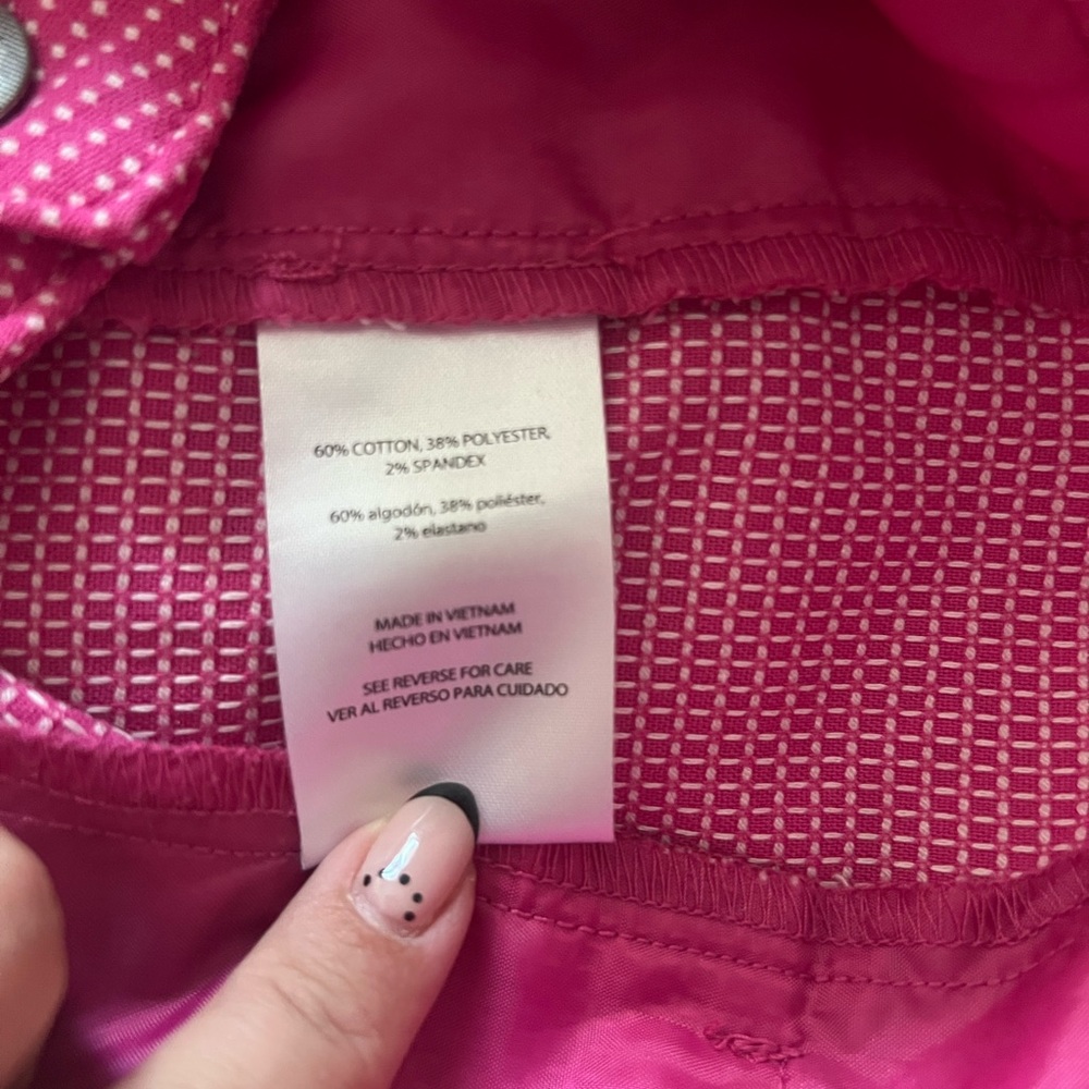 Isaac Mizrahi Vibrant Pink Women's Shorts Size 12 - Picture 6 of 6